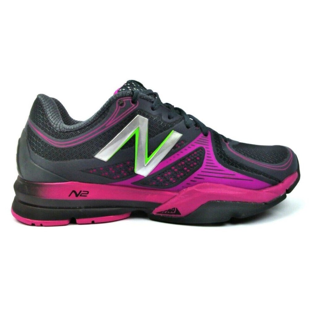 New Balance Women's Training Shoe Ankle High Lace Up Lightweight Sneaker WX1267